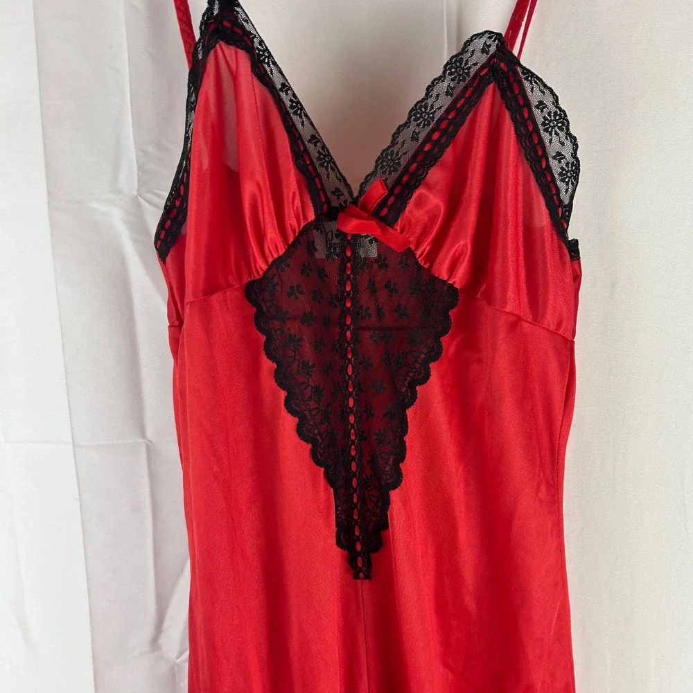 Vintage Paramount‎ New York Red Satin Nightgown Black Lace Trim Maxi Slip Dress